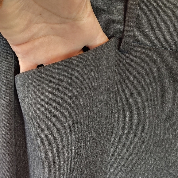 Express Editor Classic Black Pants - Picture 4 of 5